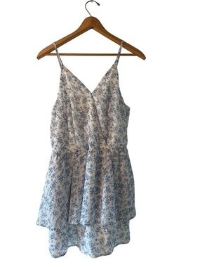 ePretty Chicago Blue Floral Tiered Romper Size M